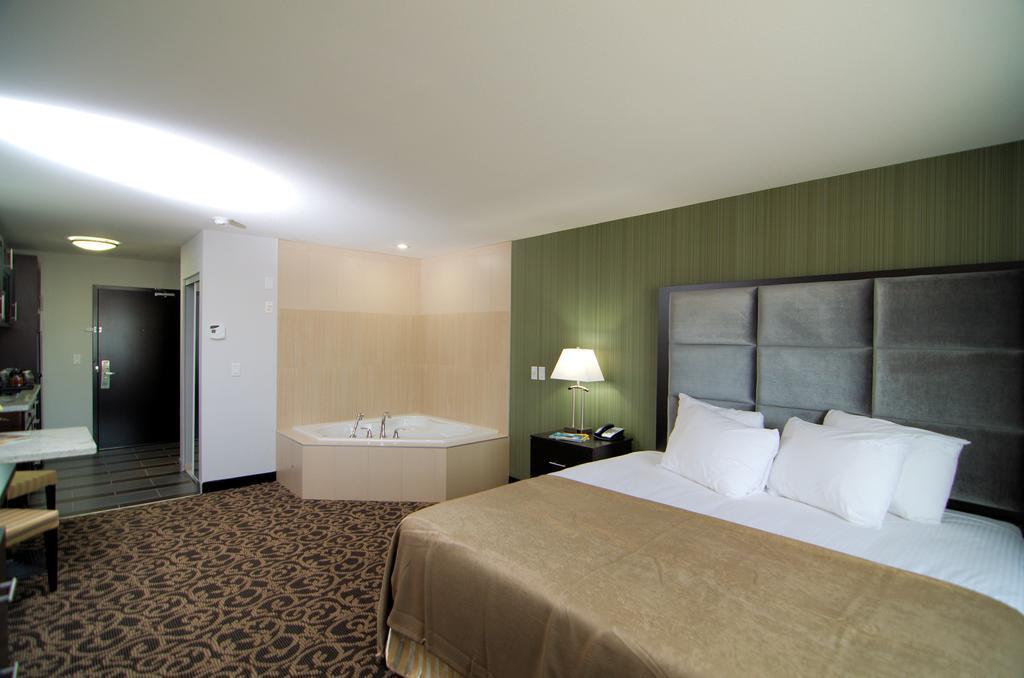 Paradise Inn And Suites Redwater Экстерьер фото