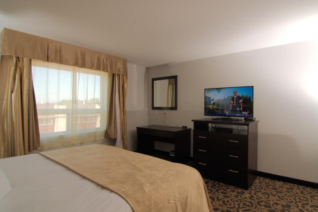 Paradise Inn And Suites Redwater Экстерьер фото