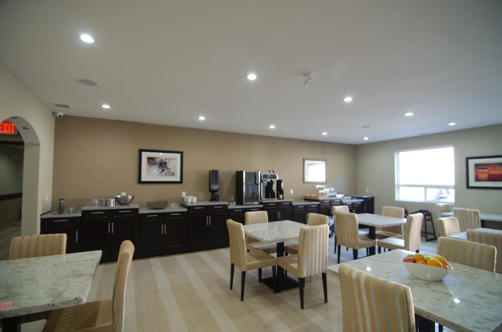 Paradise Inn And Suites Redwater Экстерьер фото