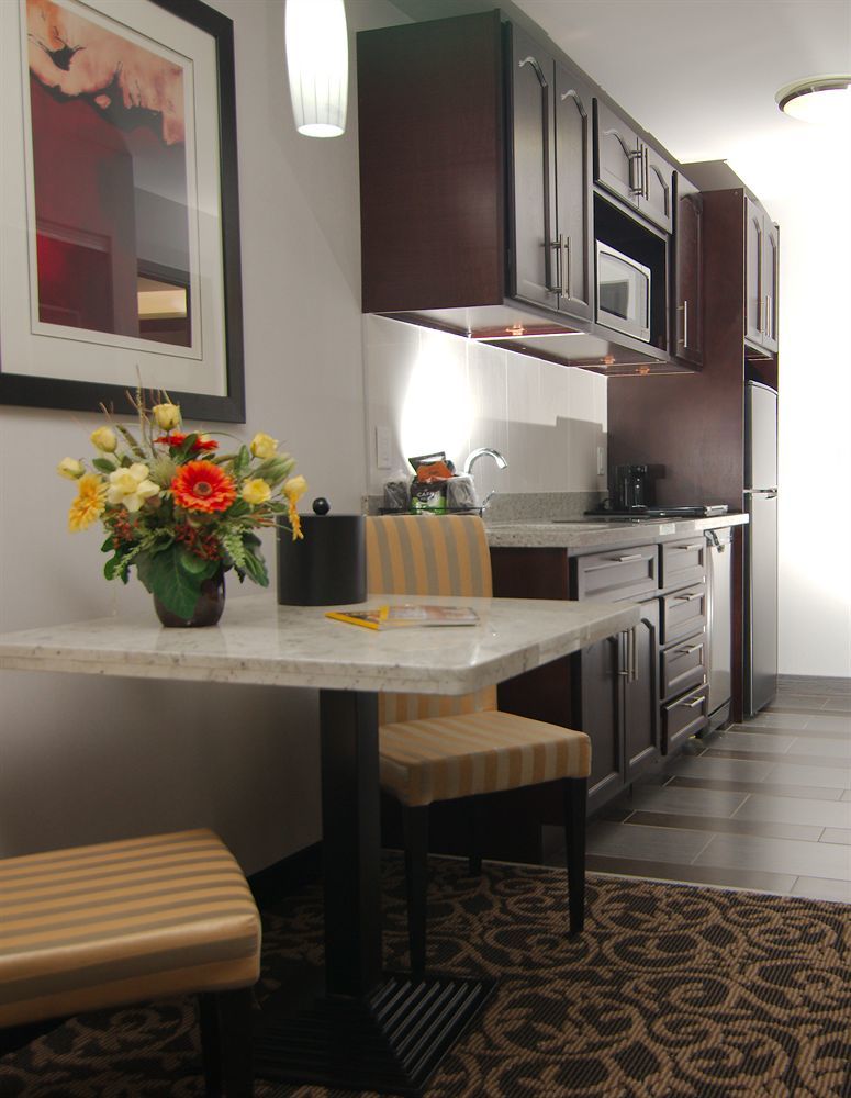 Paradise Inn And Suites Redwater Экстерьер фото