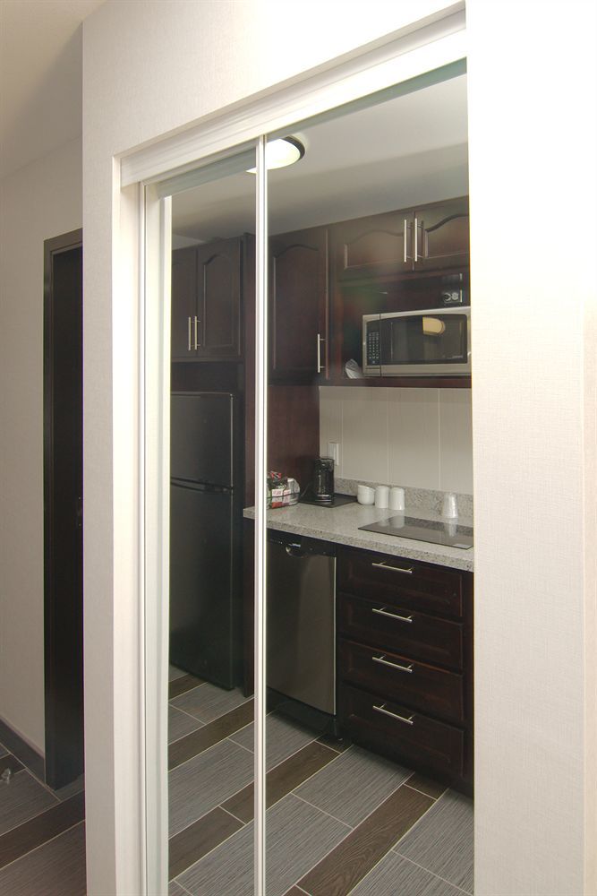Paradise Inn And Suites Redwater Экстерьер фото