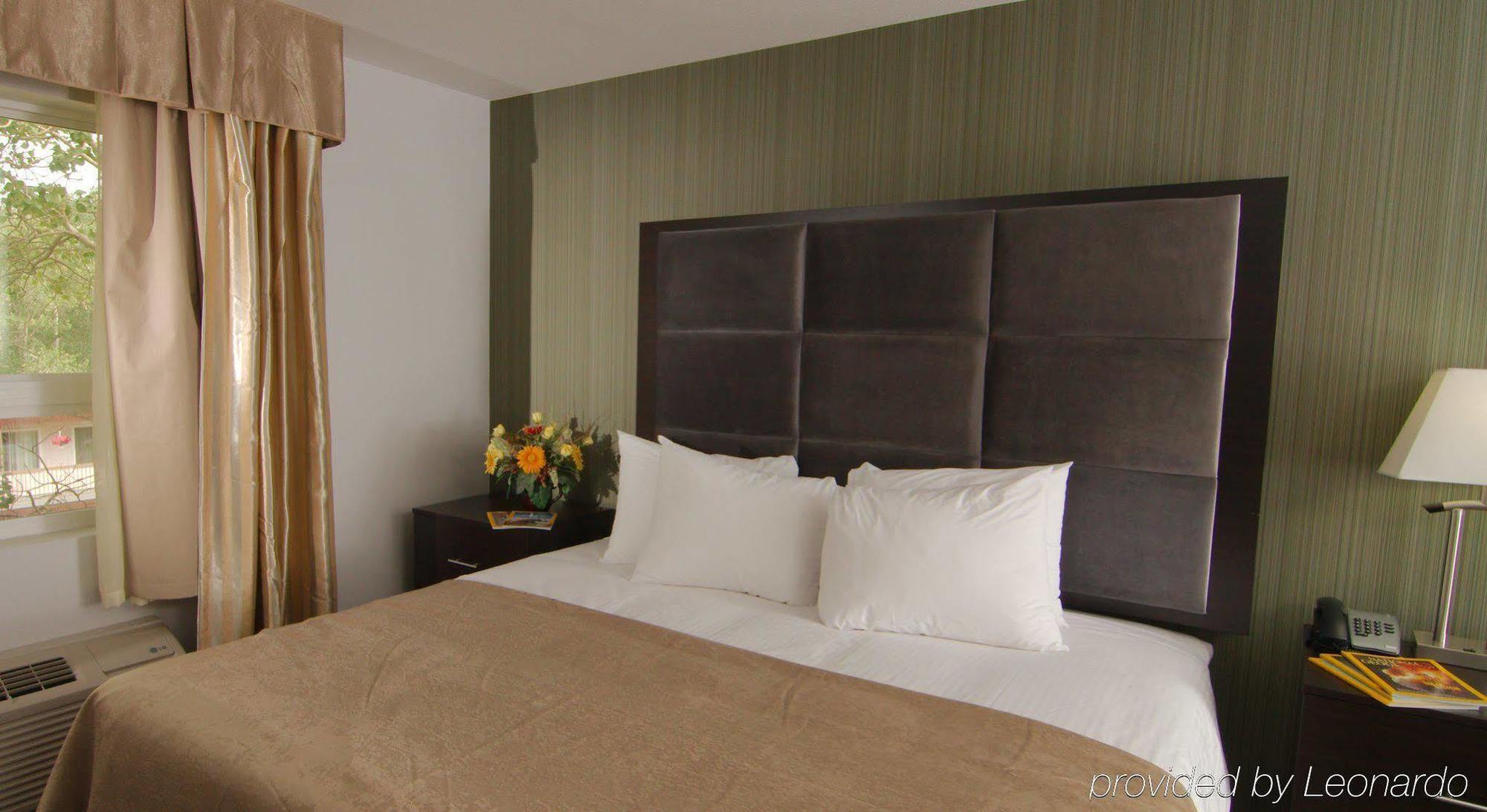 Paradise Inn And Suites Redwater Экстерьер фото